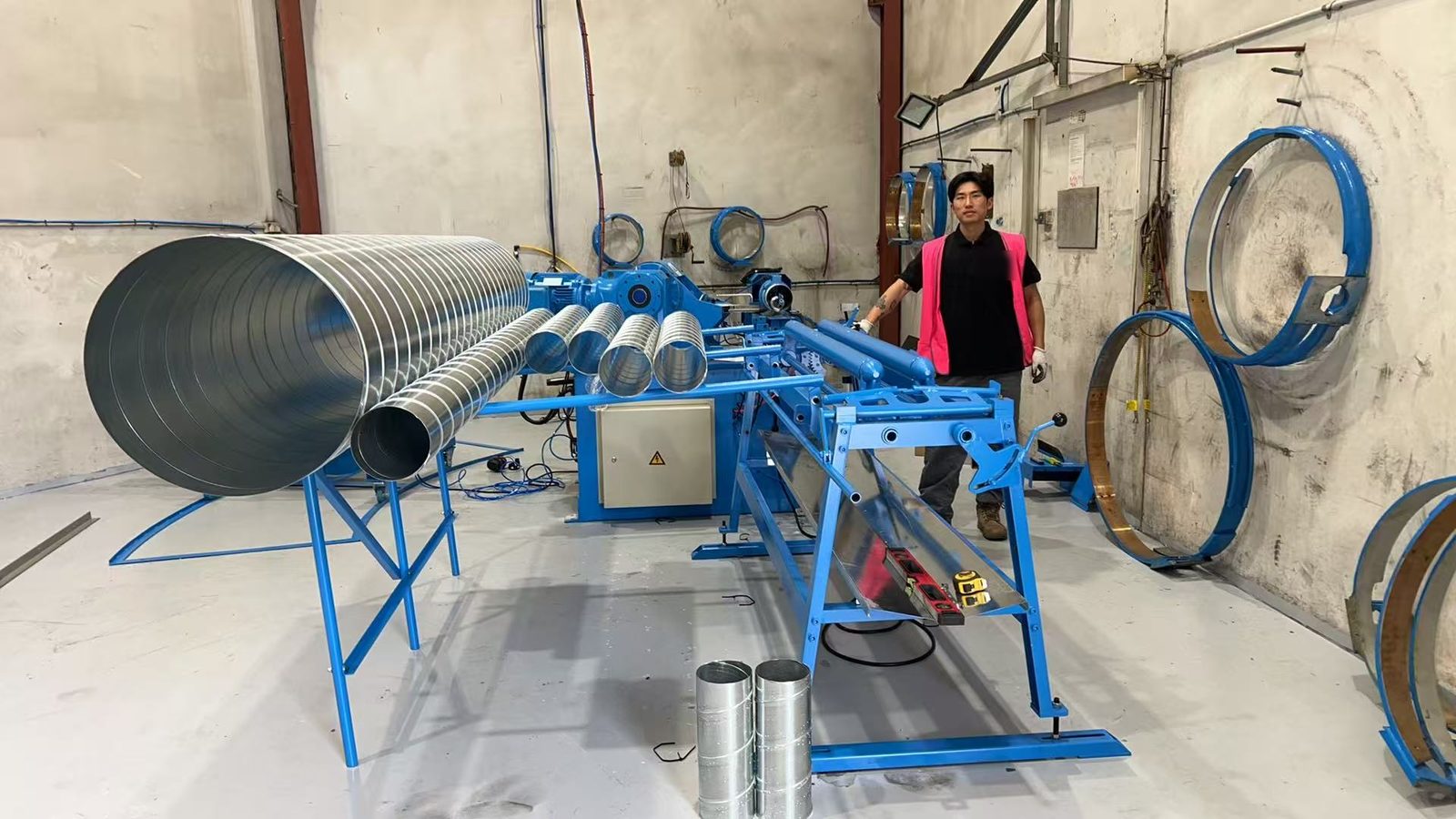 Large and small diameter spiral duct coming off the SBTF-1602 at Kavanagh Industries